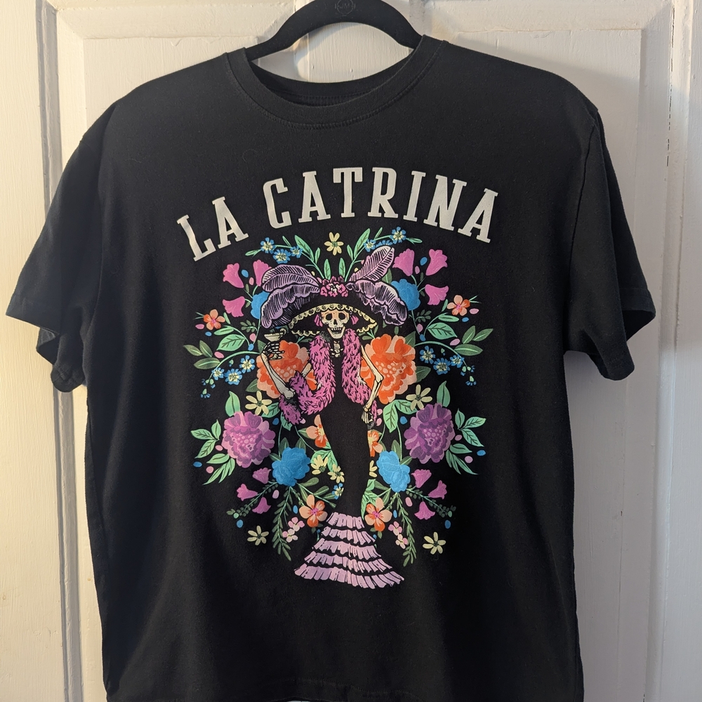 La Catrina Black Graphic Tee with Floral Skull Design